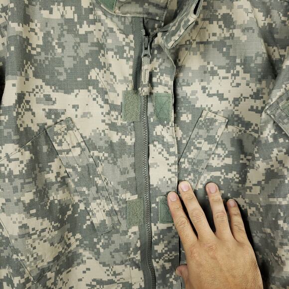 US Army ACU Combat Uniform Top Military UCP Digital Camo Sz Medium Foliage Green - Picture 3 of 12